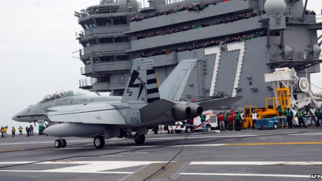 واشنطن تخطط لإرسال حاملة طائرات إلى الخليج