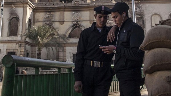 مجهول يقتل شرطياً مصرياً برصاصة في الرأس