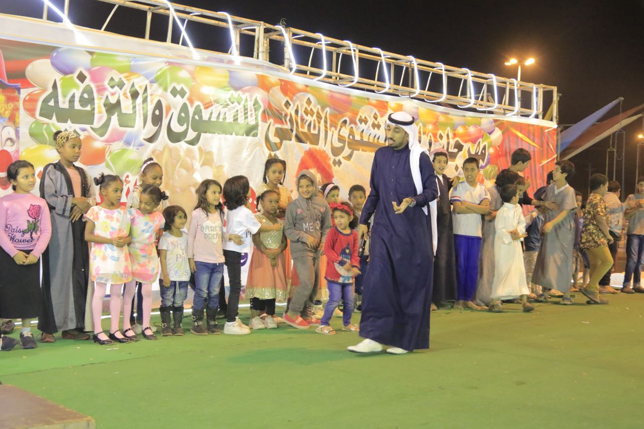 بالصور .. نجم زد رصيدك يلهب فعاليات مهرجان بارق الشتوي الثاني
