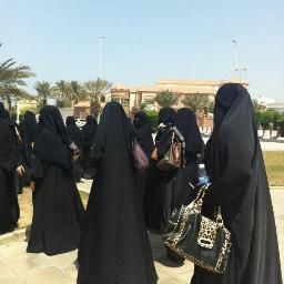 تقرير عدلي يكشف جرائم المرأة السعودية.. ضرب وسب وخطف