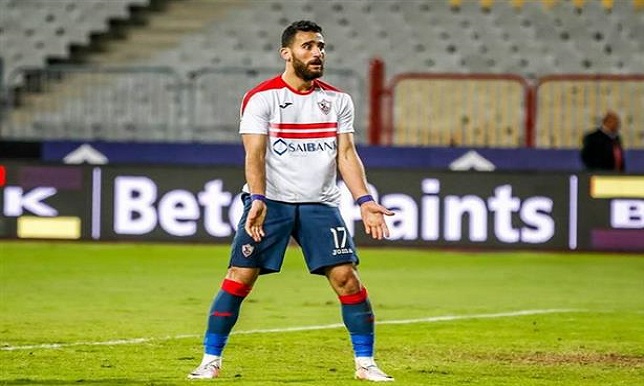 بالصور.. إصابة مهاجم الزمالك وإغماء زوجته بعد حادث سيارة