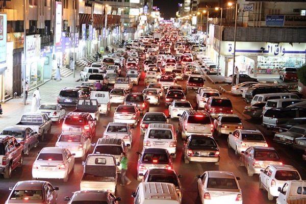 مطالبات بوضع حلول للازدحام المروري بسوق البلد في الطائف