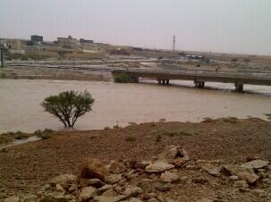 بالصور.. أمطار رعدية على محافظة رماح والقرى التابعة لها