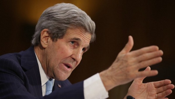 “كيري” يطالب الكونغرس بالموافقة على استخدام القوة العسكرية ضد “داعش”