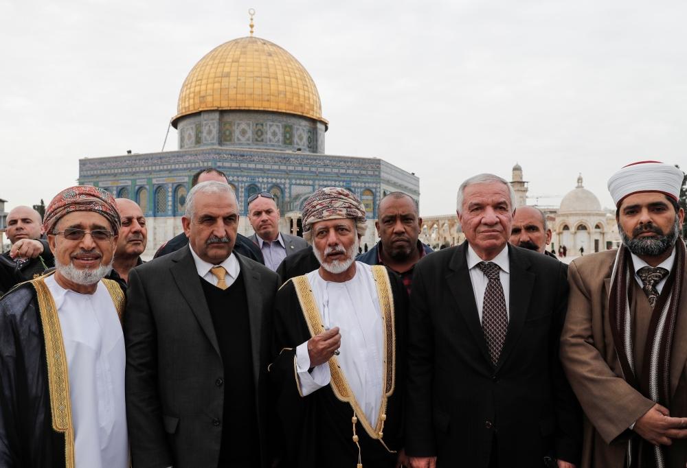 وزير خارجية سلطنة عمان في المسجد الأقصى في زيارة نادرة