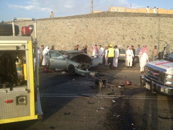 وفاة و5 مصابين في حادث مروري لعائلة الإعلامي “أحمد القد”