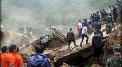 انتشال 59 جثة إثر انهيار أرضي في التبت