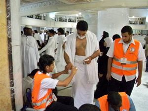 “500”  شابّ يبدؤون غداً خدمة زوار المسجد الحرام والمسجد النبويّ
