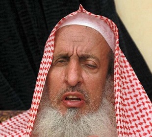 مفتي عام المملكة يطمئن الجميع عبر “المواطن”: أنا بخير وعافية
