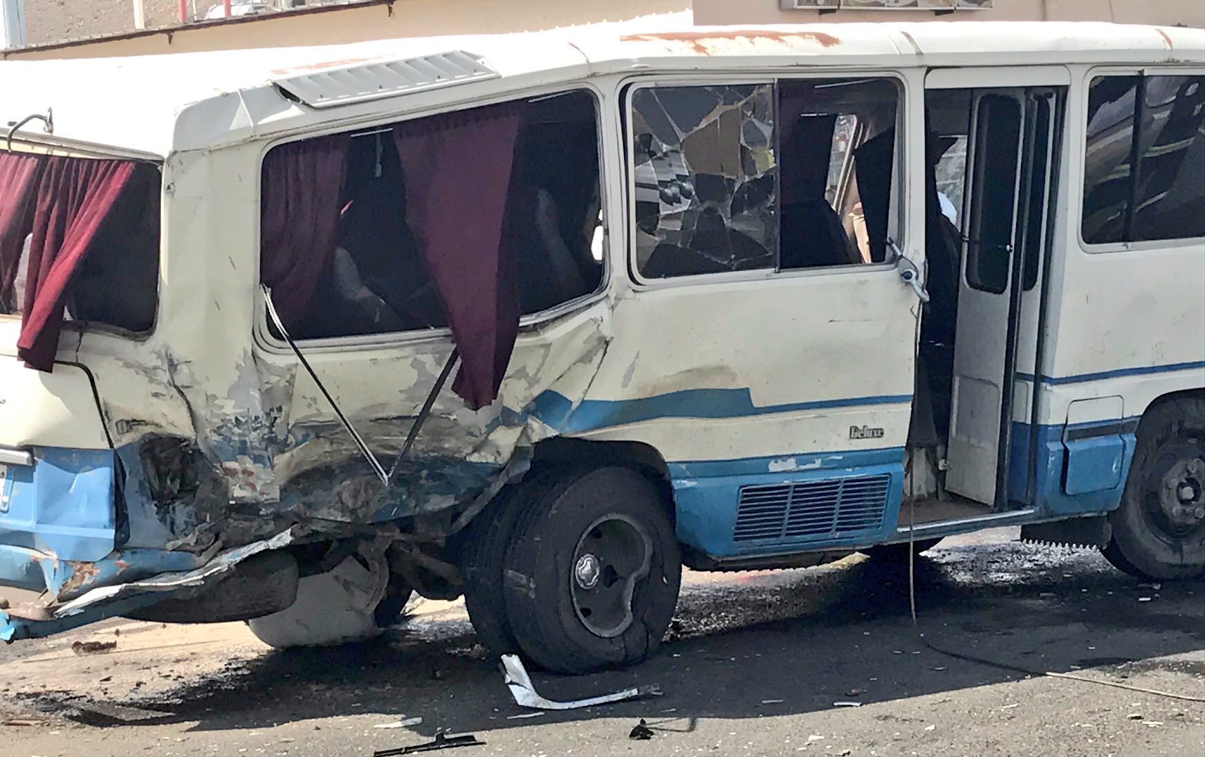 احتراق حافلة يصيب ‏10 طالبات من جامعة بيشة