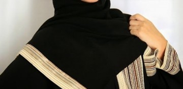 شارك برأيك.. كيف ترى إلزام المذيعات السعوديات بـ”ارتداء العباءة والطرحة”؟