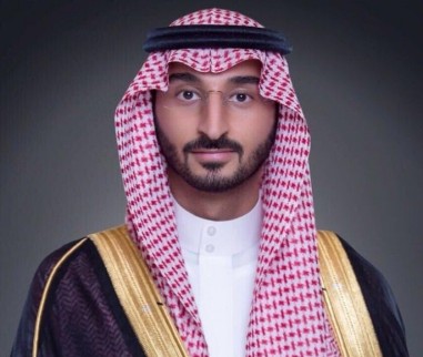 نقل تعازي القيادة لذوي الناشري.. نائب أمير مكة: الشهداء فخر الوطن
