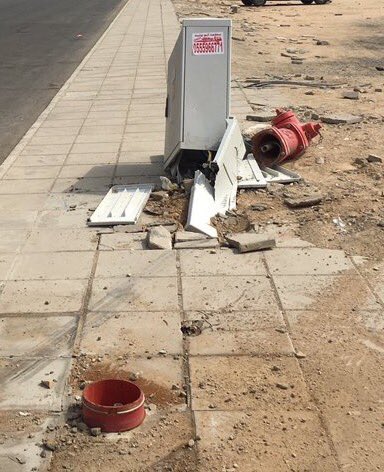 بالصور.. حادث مروري يتلف محبس إطفاء في جدة والمدني يتفاعل سريعًا
