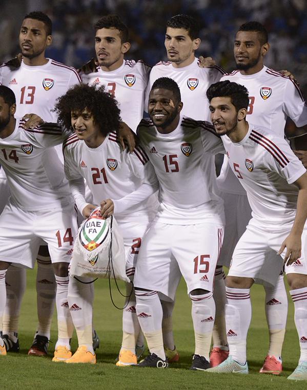 الإمارات يستعد للقاء الأخضر بمعسكر في الدوحة