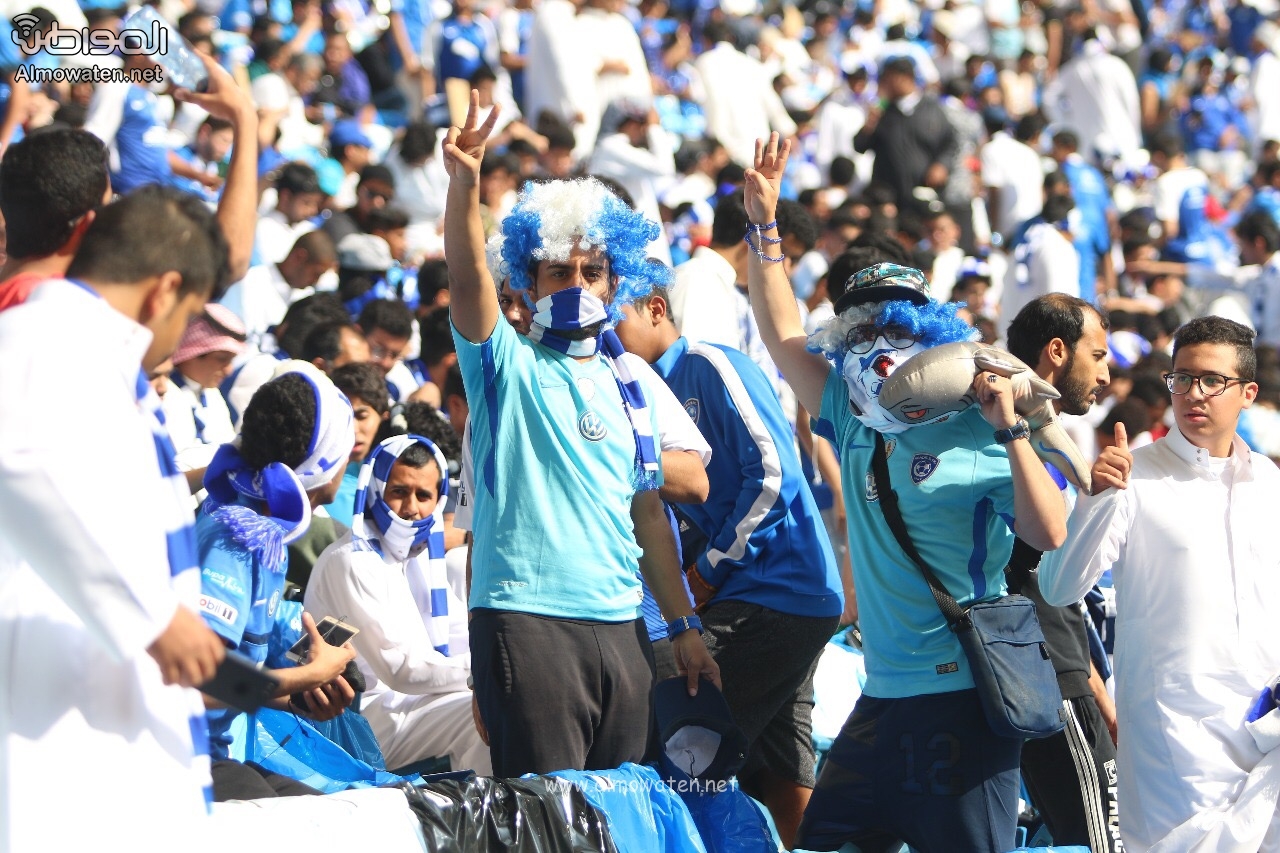 بالصور.. “المواطن” ترصد زحف جماهير الزعيم قبل مباراة الهلال اليوم