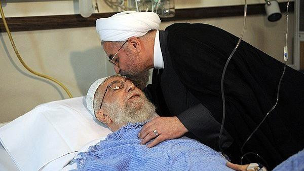 لأول مرة ..إيران تعلن رسمياً إصابة خامنئي بسرطان البروستات