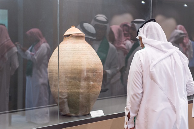 بعدما استضافه 11 متحفًا عالميًّا.. روائع الآثار السعودية يجذب سكان الرياض وزوارها
