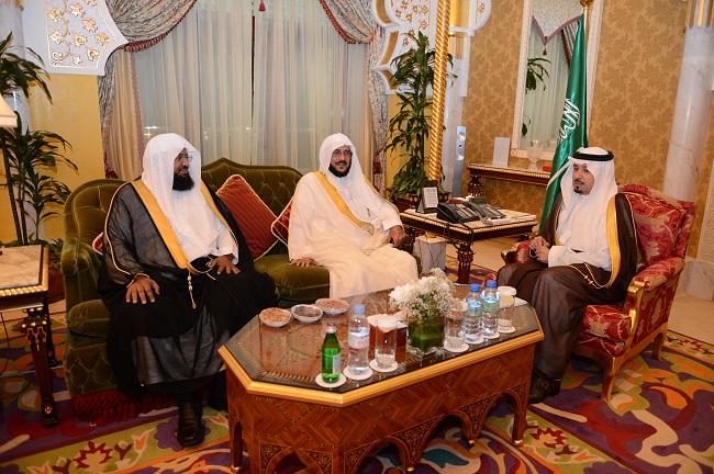 أمير مكة يلتقي برئيس الهيئات لبحث برامج عمل الهيئة بالمنطقة