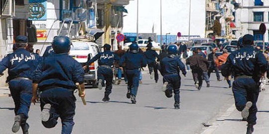 إضراب عام بمدينة “بن قردان” التونسية احتجاجاً على إغلاق معبر راس الجدير