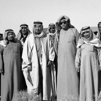 عبدالعزيز الخويطر .. أمين سر الدولة ومحل ثقة الملوك