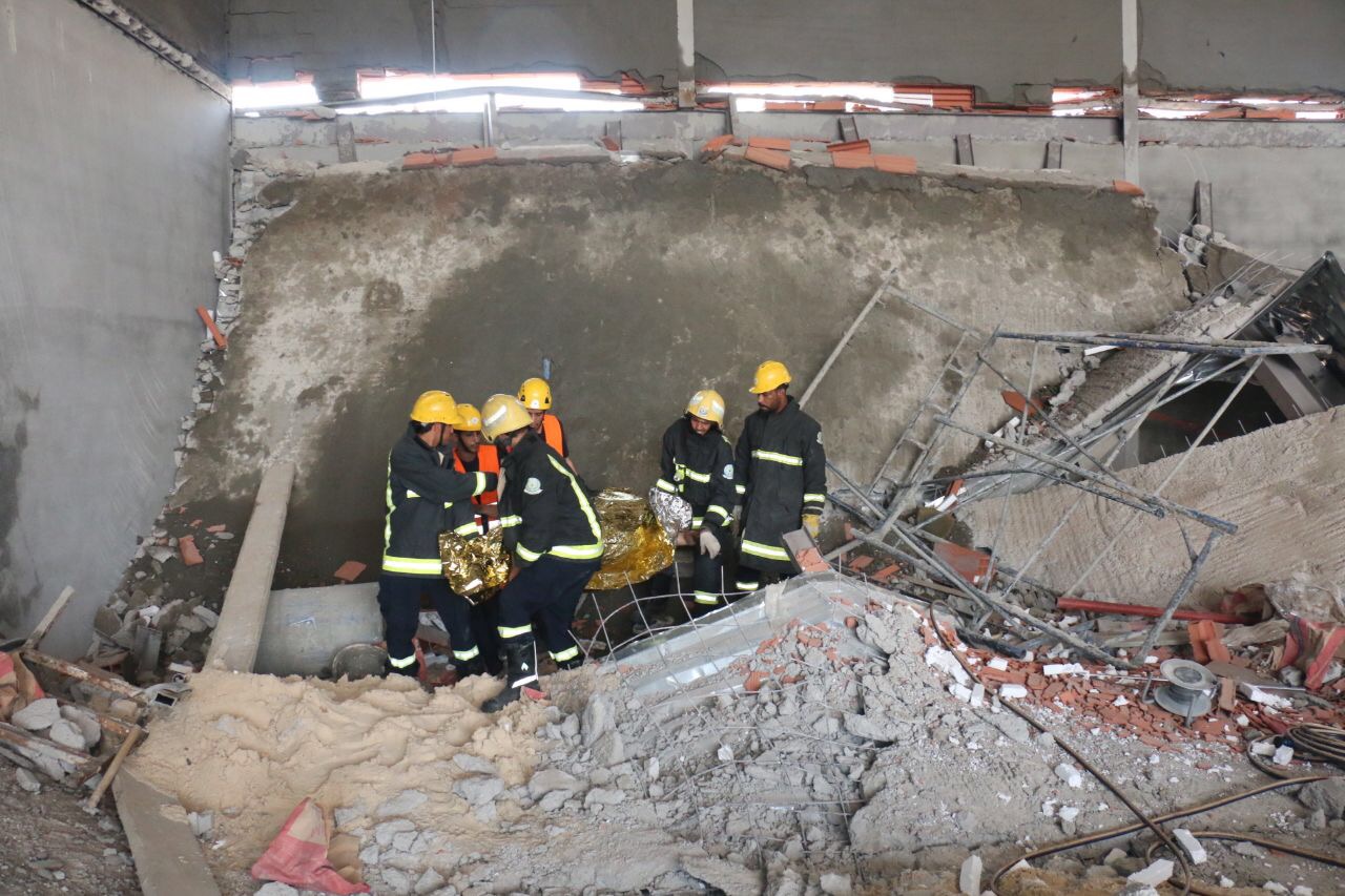 سقوط سقف صاج يقتل شخصًا ويصيب آخر في زايدي مكة
