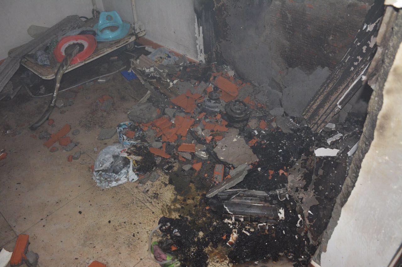 بالصور .. حريق في مستشفى بحي الأمير فواز يُخلي 7 منومين