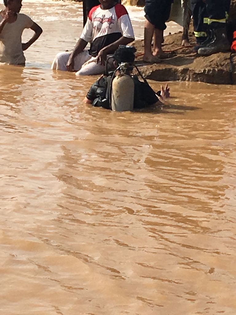 انتشال جثة يمني غرق بسيول وادي شهدان في صبيا