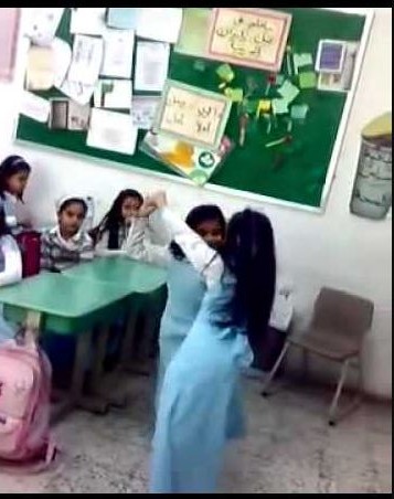 الإمارات: الرقص في المدارس يوجب المحاكمة الجزائية