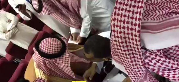 بالفيديو.. مواطن لمحافظ الخرج: ما رأيته من إنجازات لمستشفى الملك خالد “كذب وافتراء”