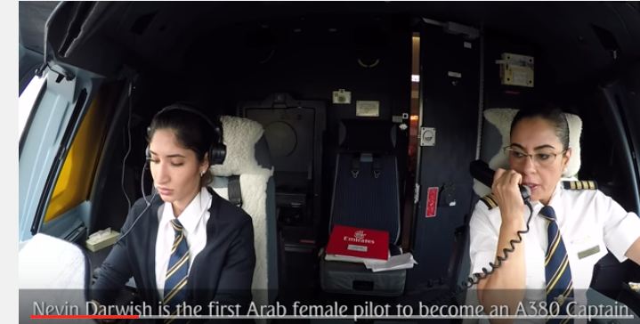 بالفيديو والصور .. في اليوم العالمي للمرأة .. مصرية وإماراتية تقودان إيرباص A380