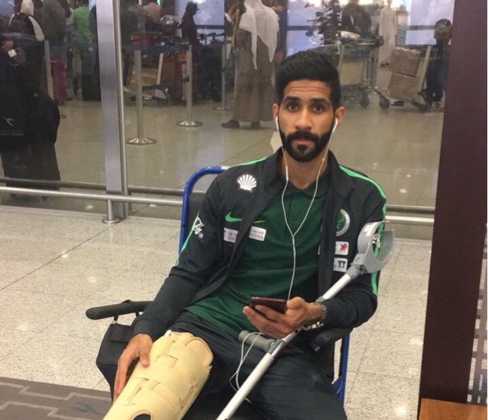 بالفيديو والصور .. نجم الأخضر يستعد لمغادرة الكويت بعد إصابته المُدوية