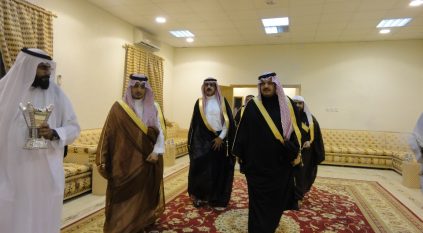 الأمير تركي بن طلال يبدي إعجابه بمنتزهات تنومة وطبيعتها