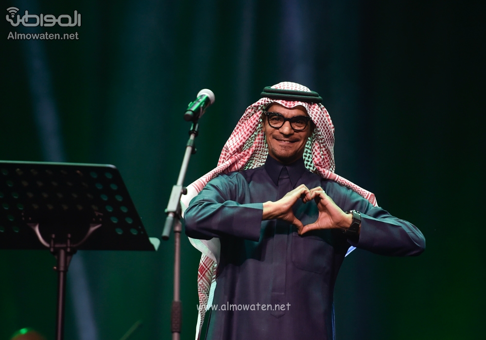 “المواطن” توثق الحفل الغنائي للفنانين رابح صقر ورامي عبدالله في الرياض