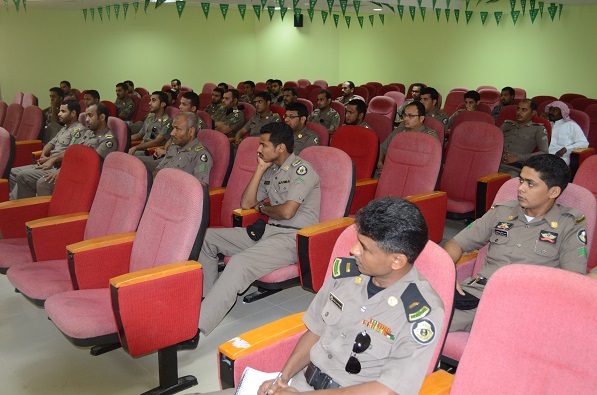 دورة تدريبية لمنسوبي الأمن العام في جامعة جازان