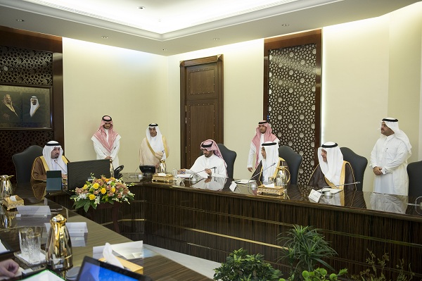 أمير مكة يستعرض الاستعدادات لافتتاح مدينة الملك عبدالله الرياضية بجدة