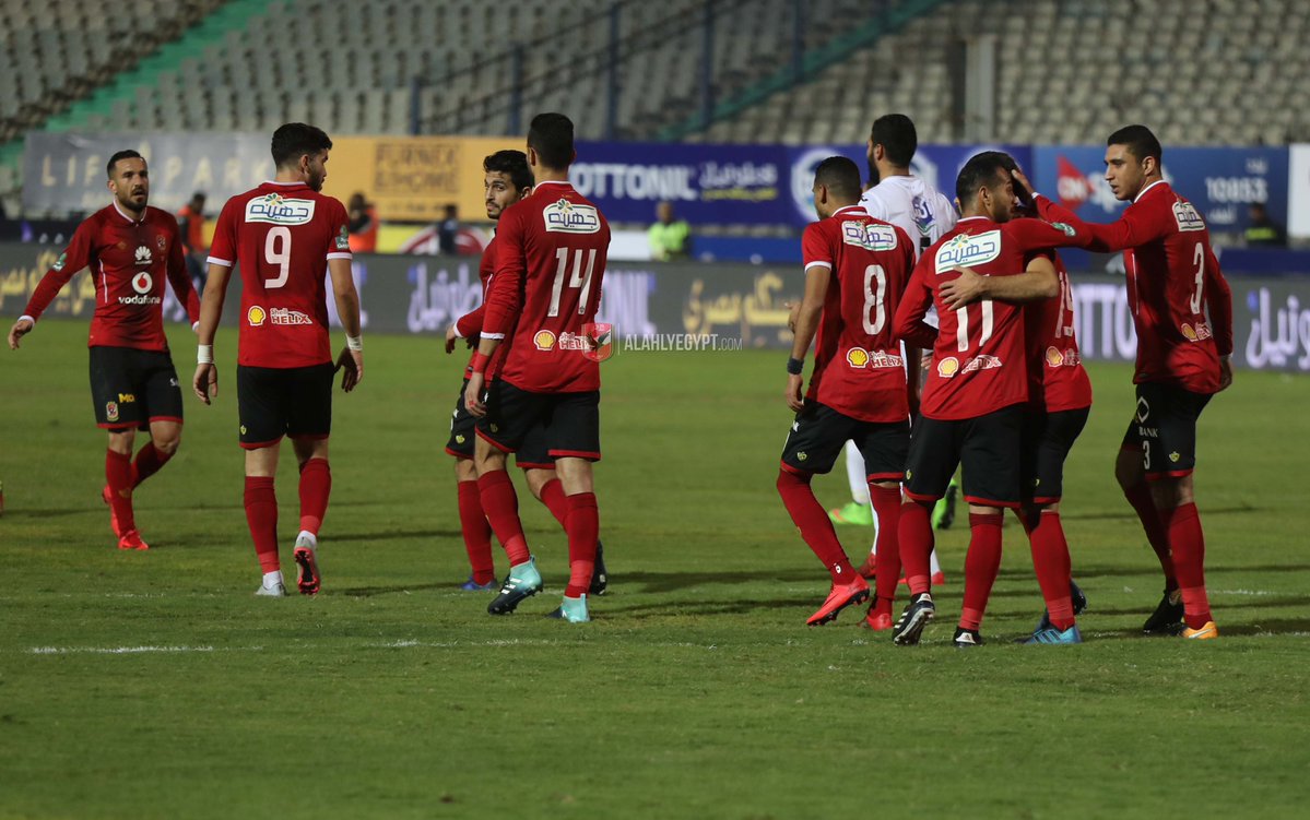 بالفيديو .. رد فعل غريب من إعلامي مصري بعد خسارة الزمالك من الأهلي