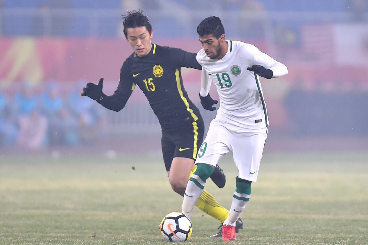 الأخضر يودع كأس آسيا بعد خسارته المريرة من ماليزيا بهدف