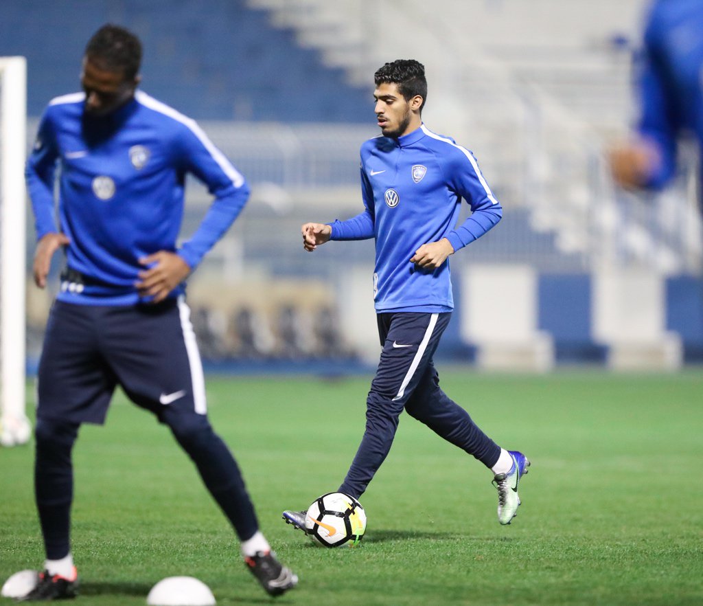 3 خطوات تفصل الهلال عن بطولة الدوري السعودي