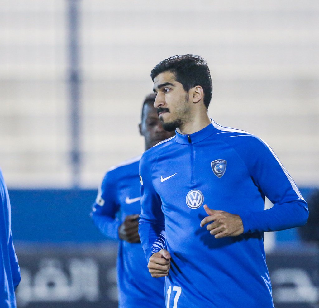 إصابة لاعب الهلال بقطع في الرباط الصليبي