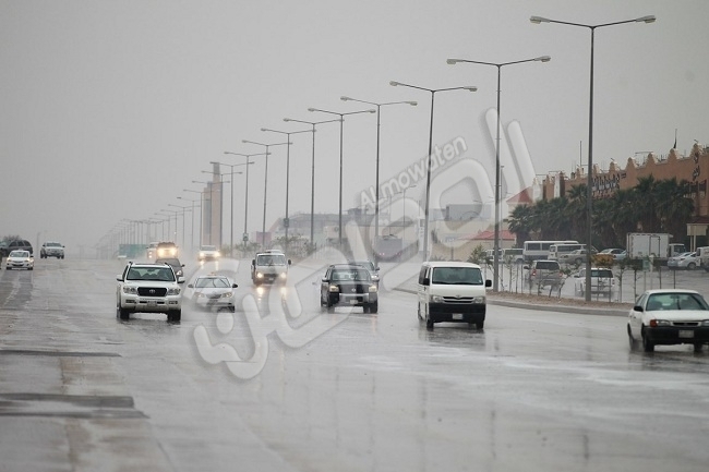 “المواطن” ترصد بالصور أمطار الخير شمال الرياض