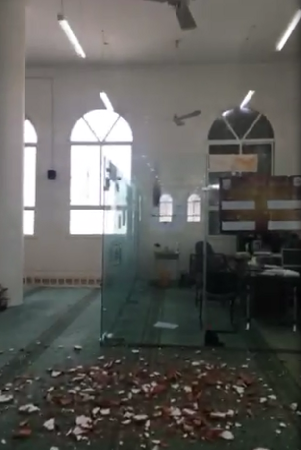 سقوط أجزاء من مسجد متهالك بحي الدهاس في الطائف