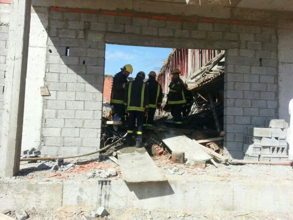 إصابة (6) عمال في انهيار سقف مسجد العسيلة بمكّة