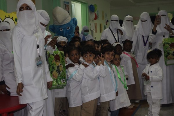 مستشفى عبدالرحمن الفيصل بالرياض تحتفل باليوم العالمي للطفل