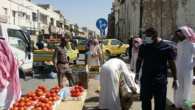 حملة رقابية لمعالجة أوضاع الجائلين الأجانب في الشميسي