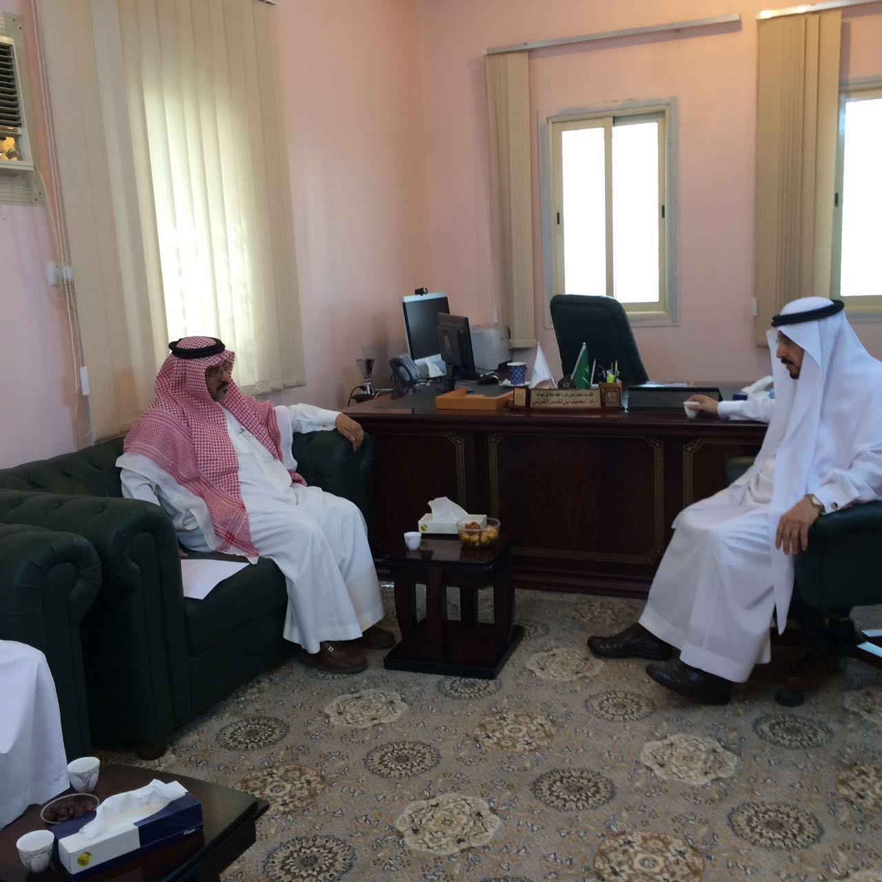 القرني وآل شريم يبحثان التعاون المُشترك بين فرع الجامعة بتهامة وتعليم محايل