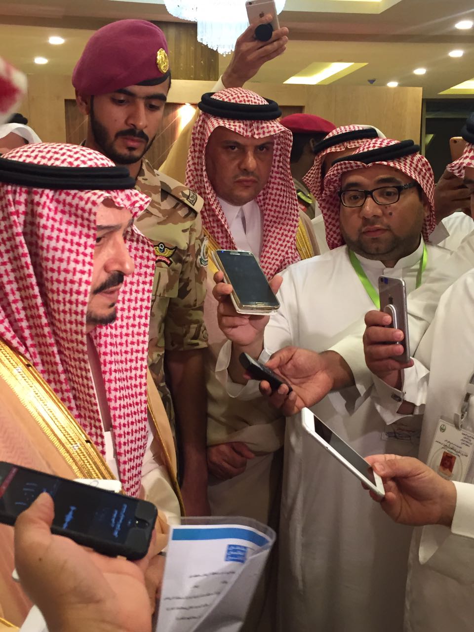 أمير الرياض يكشف لـ”المواطن” أحدث مستجدات مطار الخرج