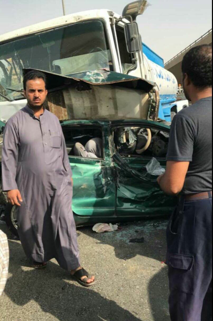 حادث مروري مروع في جدة يتسبب في تضرر 18 مركبة ووفاة