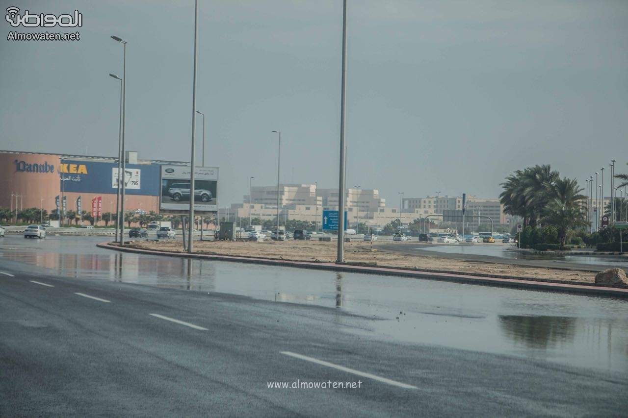 بالصور.. سيول جدة كارثة تتجدد لتؤكد جدوى تحقيقات الفساد