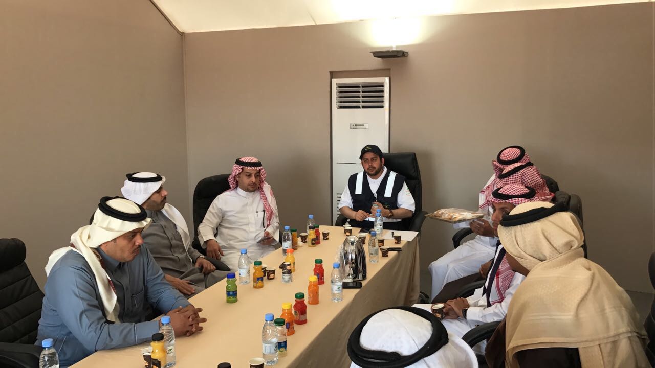 الدوسري يقف على مشاركة الصحة في مهرجان الملك عبد العزيز لمزاين الإبل