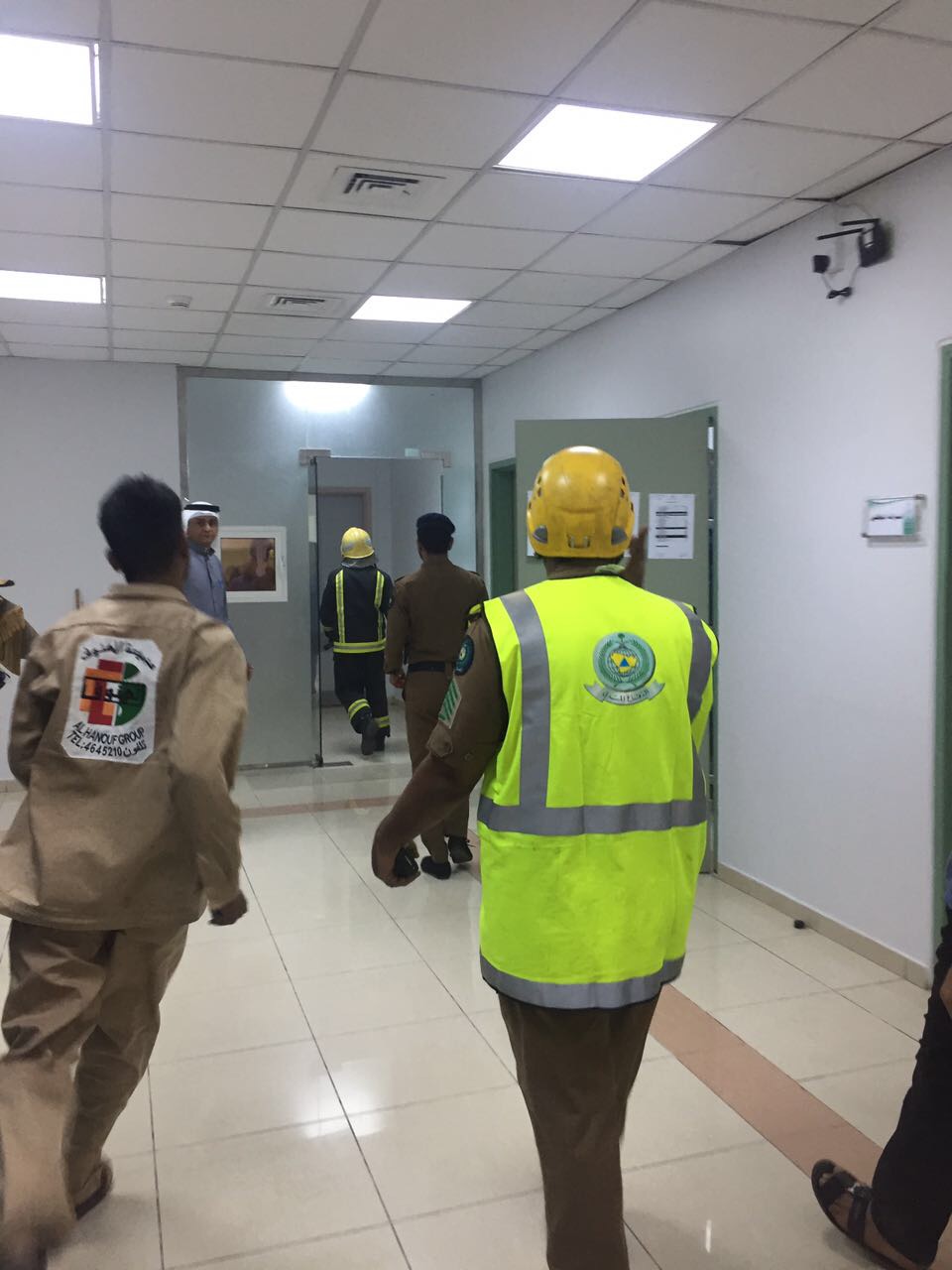 بالصور.. حريق في مستشفى أبوعريش العام بجازان